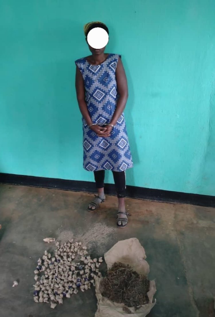 NYARUGENGE: Umukobwa wacuruzaga ibiyobwenge by’urumogi yafashwe