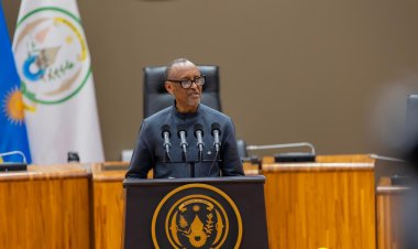 Kagame yibukije Abasenateri uruhare rwabo mu kubaza inshingano izindi nzego