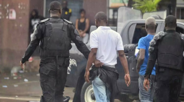 Abantu 32 bo muri Côte d’Ivoire bakatiwe imyaka 3, abanyamategeko babo bashinjwa ibyaha