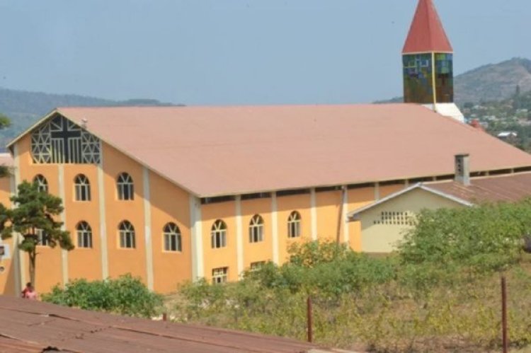 Zimwe mu nsengero n'imisigiti zafunzwe zigiye gufungurwa