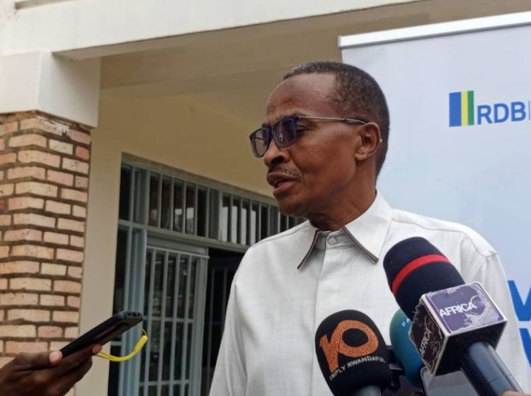 Nyaruguru: Abashoramari basaga 100 bari kwerekwa amahirwe y'ishoramari ari muri aka Karere (Amafoto)