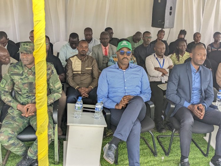 Minisitiri w'Ubuzima yakuyeho urujijo ku makuru y’uko abantu bazajya bishyura Mituweli y’ibihumbi 20 Frw