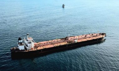 Amerika yemeye by’agateganyo ko peteroli y’Uburusiya iri mu nyanja igurishwa