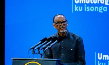 Perezida Kagame yasabye abayobozi kunoza imikorere cyangwa bakava mu nshingano