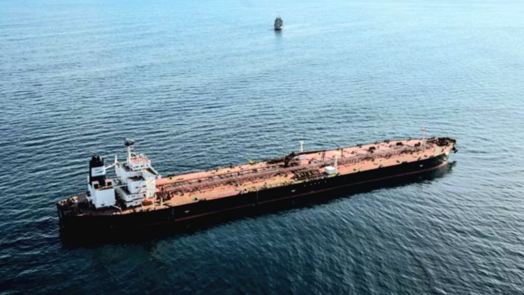 Amerika yemeye by’agateganyo ko peteroli y’Uburusiya iri mu nyanja igurishwa