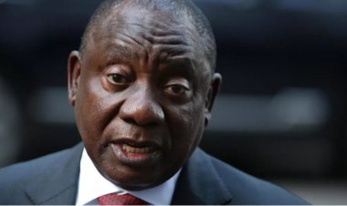 Urukiko rwo muri Afurika y'Epfo rwafunguye inzira yo kongera gusuzuma ikirego cyo kweguza Perezida Ramaphosa