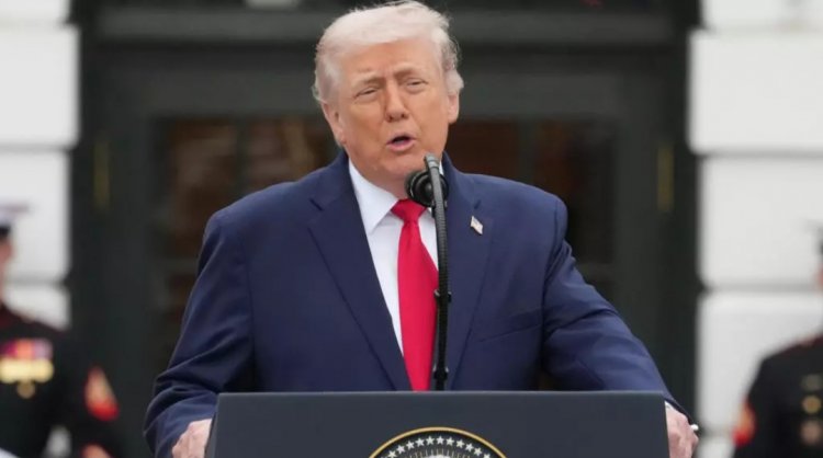Amerika yahagaritse umushinga wo guherekeza amato akanyura mu muhora wa Hormuz 